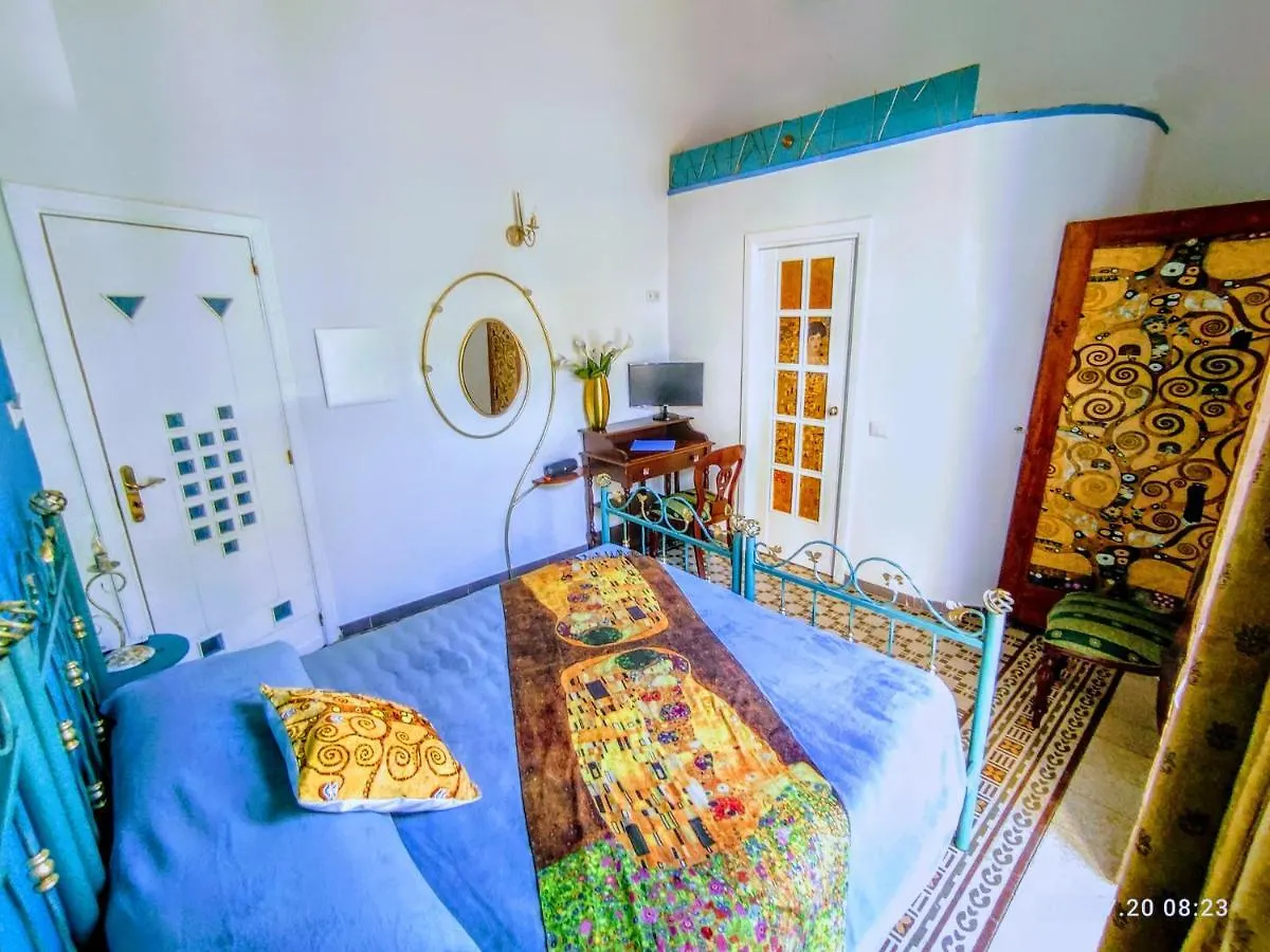 Napoli Naif Bed & Breakfast